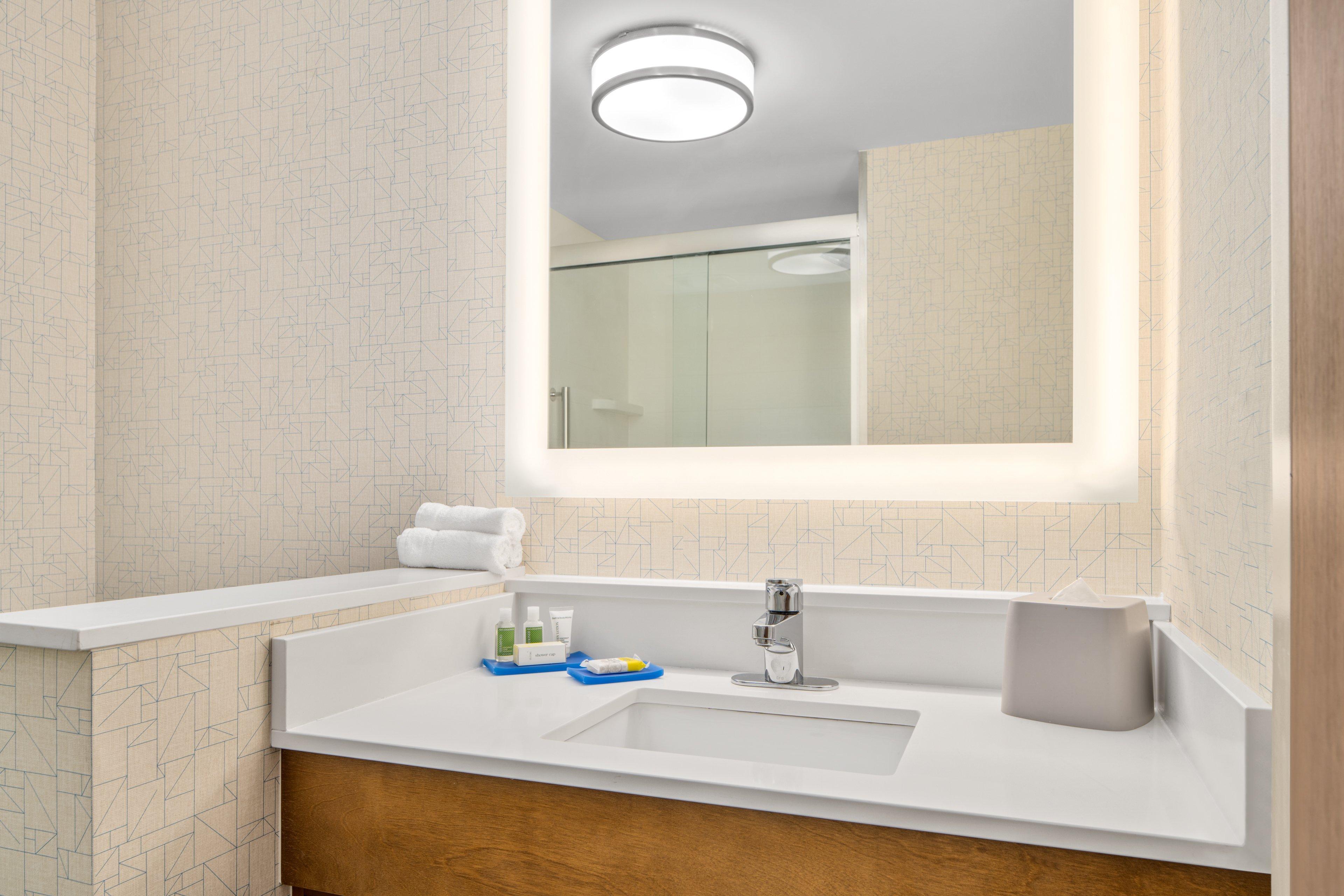 Holiday Inn Express Ft Lauderdale Cruise-Airport By Ihg Fort Lauderdale Bagian luar foto