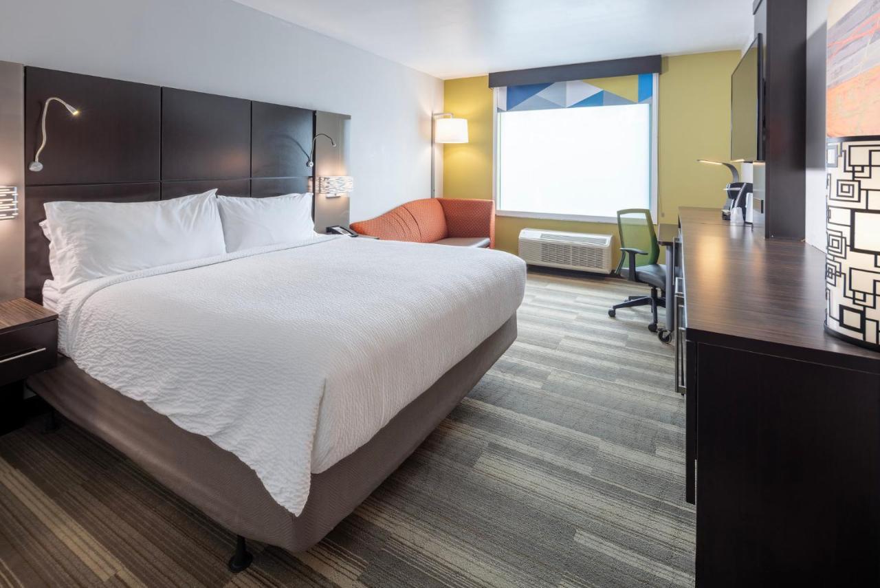 Holiday Inn Express Ft Lauderdale Cruise-Airport By Ihg Fort Lauderdale Bagian luar foto
